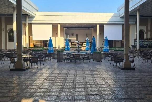 favvora restaurant outdoors courtyard